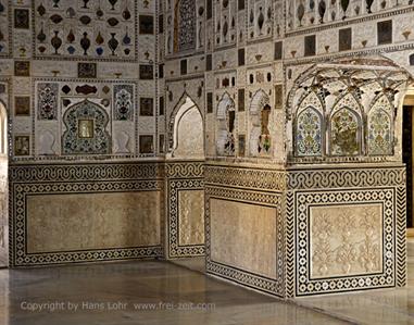 04 Fort_Amber_and Elephants,_Jaipur_DSC5114_b_H600